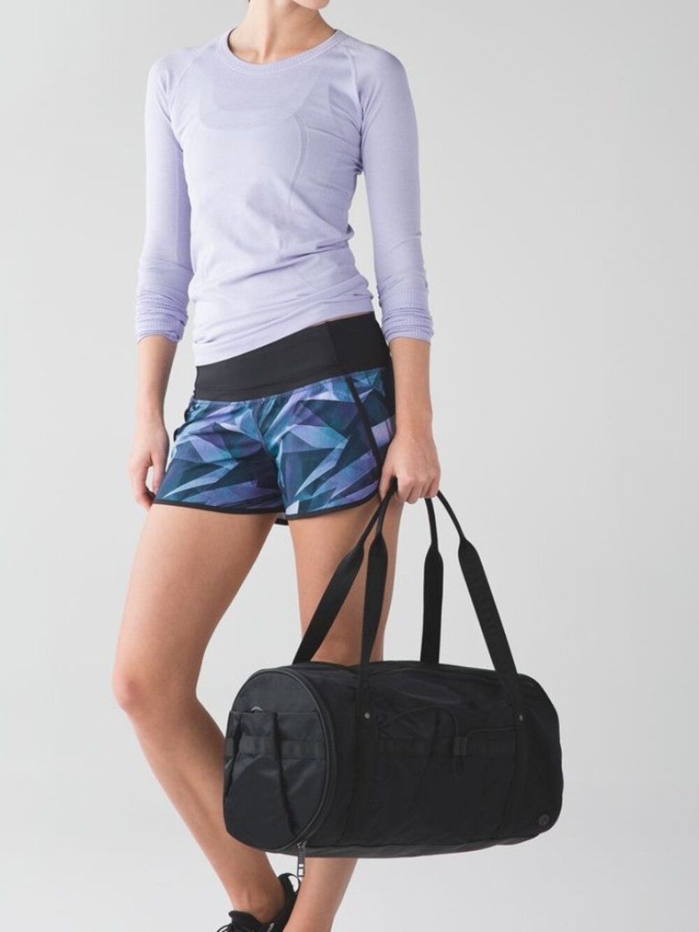 Lululemon Run Times Short *4-way Stretch 4" Pretty Prism Multi Black size 6 NWOT